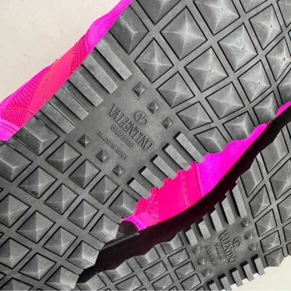 VALENTINO GARAVANI Rockrunner camouflage-print leather and mesh trainers - Picture 7 of 9